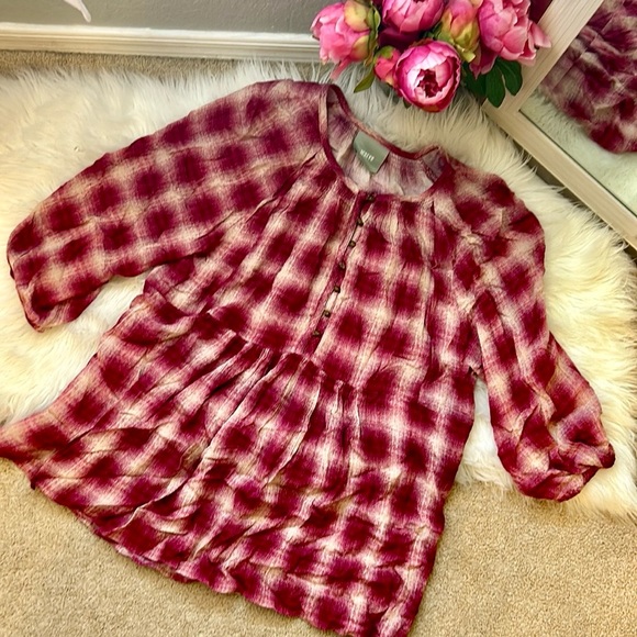 Anthro Maeve Calavon pink plaid checked button flowy top - Picture 3 of 9